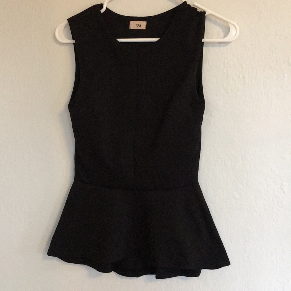 Tobi Top